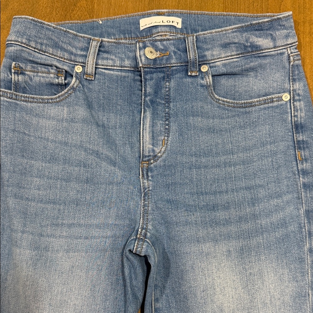 LOFT women’s Light Blue Slim Jeans - Picture 2 of 5